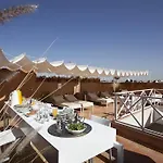 Riad Dar White